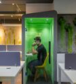 AI robot vs human call center comparison AI robot vs human call center comparison